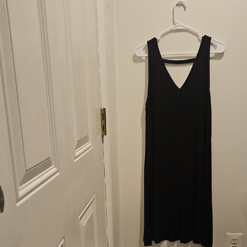 Ava & Viv Black Midi Dress
